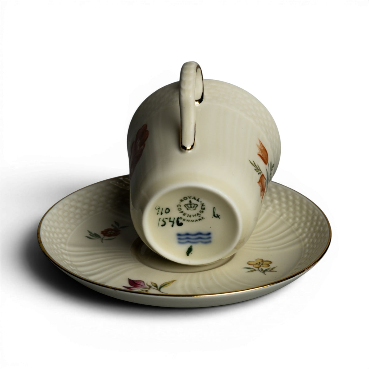 royal copenhagen tazzina caffè frijsenborg dettaglio decoro floreale policromo porcellana