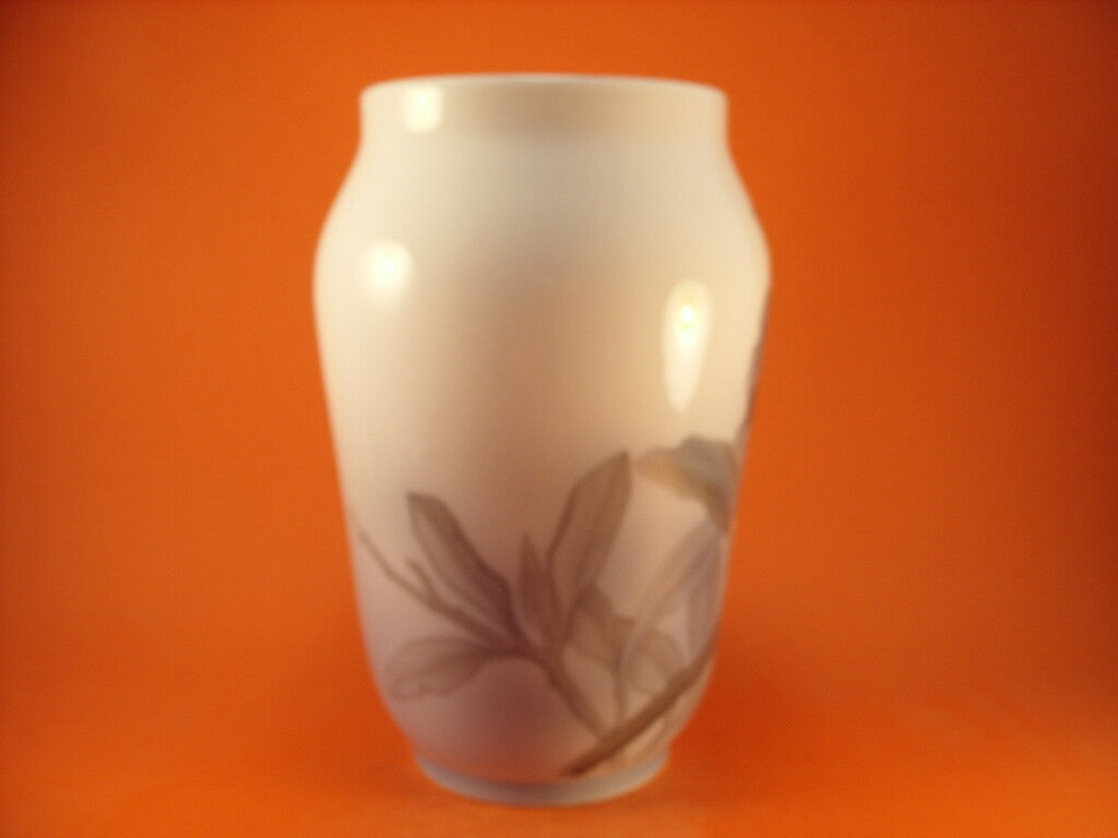 Vaso Antico in Anni '20 cod 845/1217 Royal Copenhagen porcellana autentica, cm 26