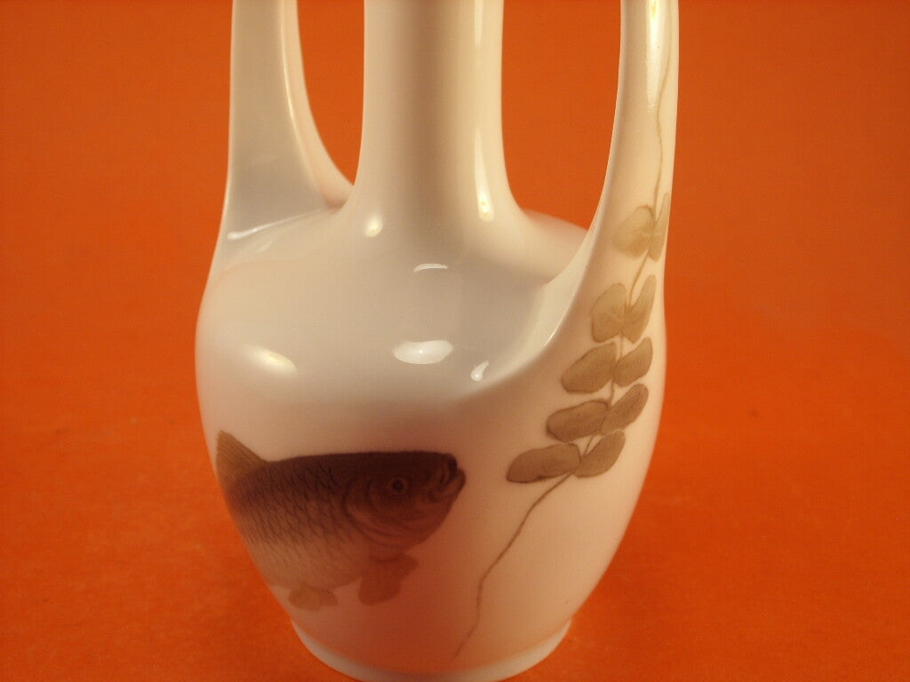 Vaso in "Art Nouveau" cod 193/60A Royal Copenhagen porcellana autentica, cm 18
