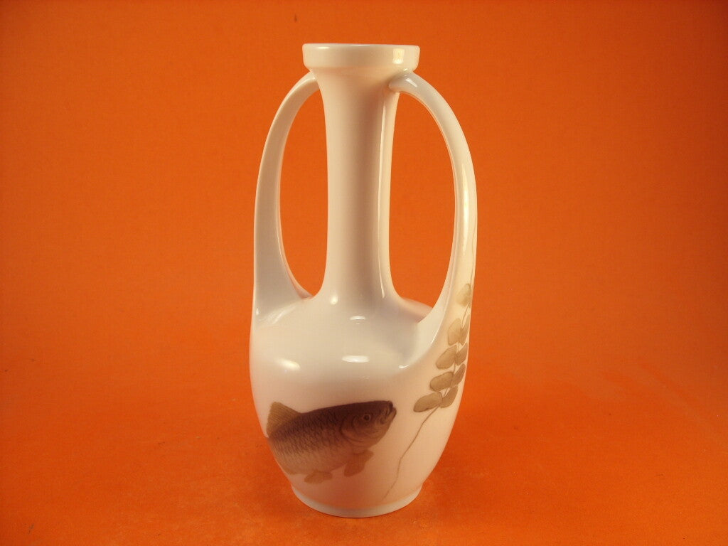 Vaso in "Art Nouveau" cod 193/60A porcellana pezzo da collezione, cm 18