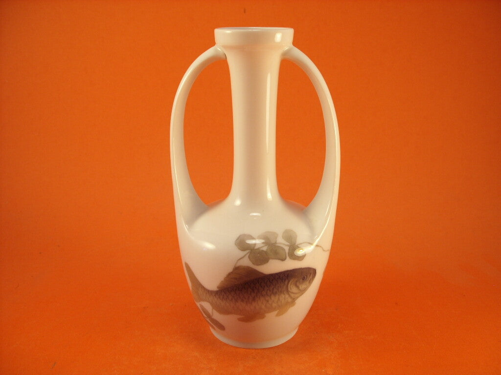 Royal Copenhagen porcellana Vaso in "Art Nouveau" cod 193/60A d'antiquariato, cm 18