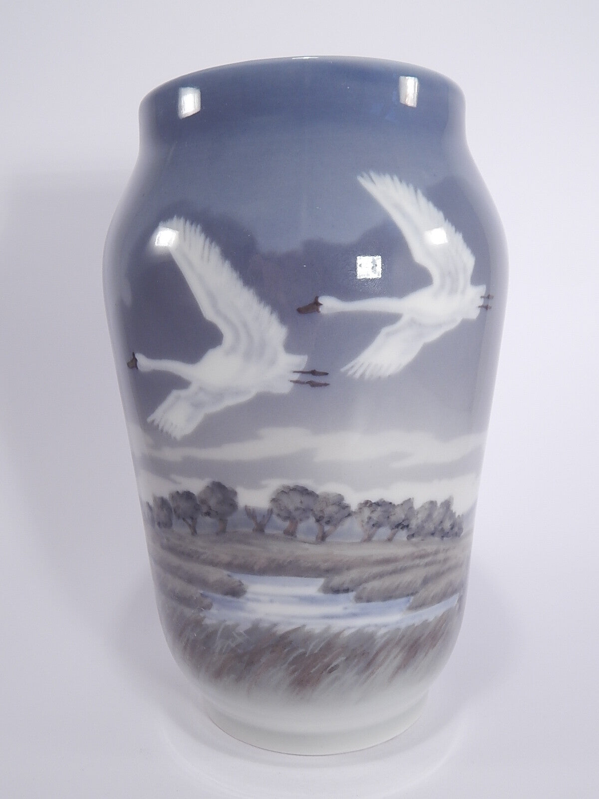 Royal Copenhagen porcellana Vaso in "Cigni in Volo" cod 1955/1217 d'antiquariato, cm 26 #1
