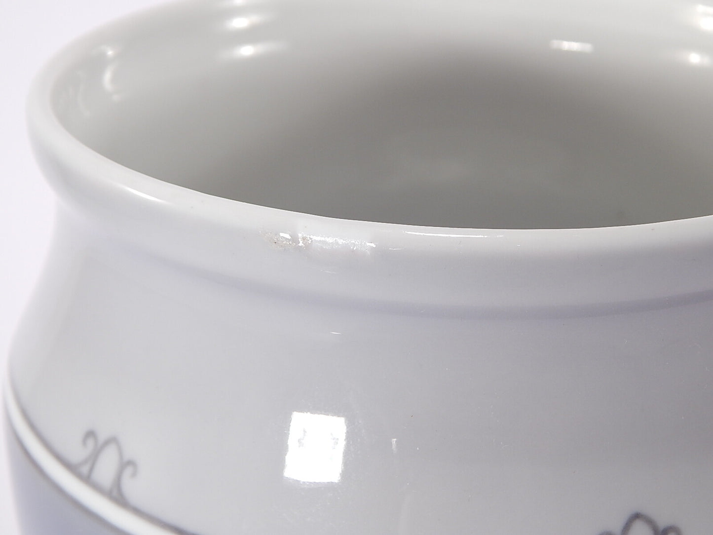 Vaso in "Dolmen e la Luna" cod 2192/1906 porcellana pezzo da collezione, cm 24