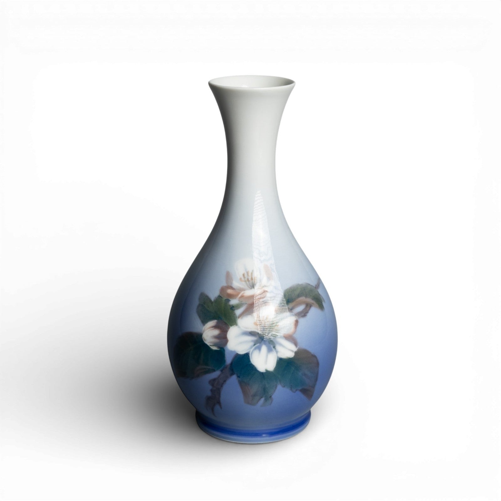 Vaso in "Fiori di Melo" cod 53-51 porcellana pezzo da collezione, cm 22