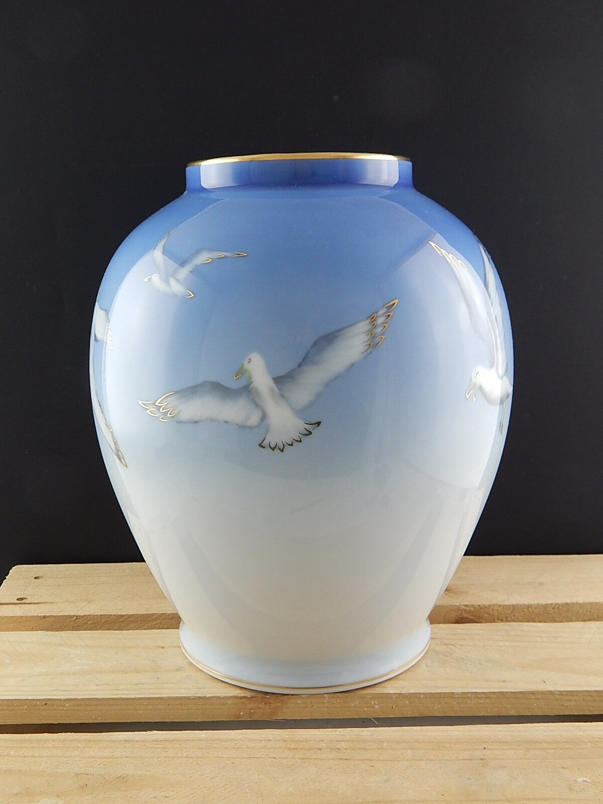 Royal Copenhagen Vaso in "Gabbiani Seagull" Raro decorazione porcellana da collezione, cm 31