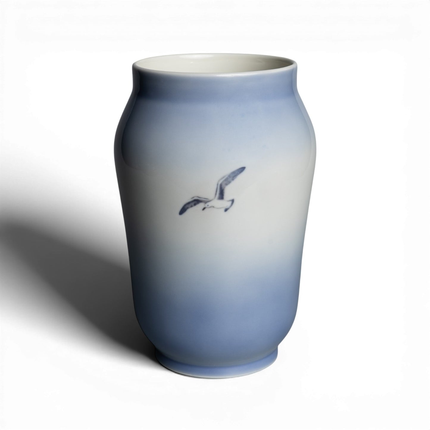 Vaso in "La Sirenetta" cod 4576 porcellana pezzo da collezione, cm 17