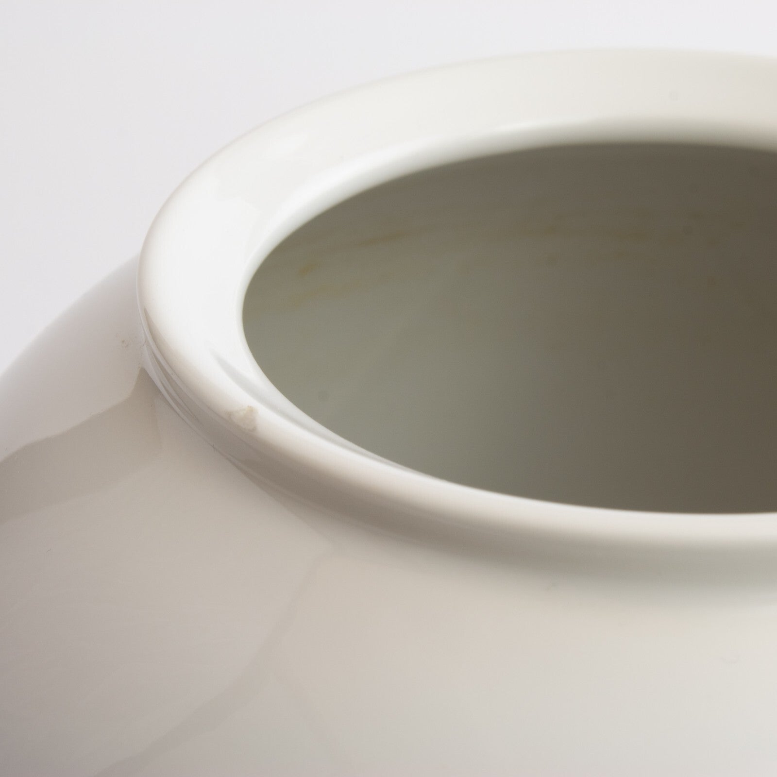 Royal Copenhagen Vaso in "Le More" Sfera cod 288-42-6 porcellana dipinta a mano, cm 15