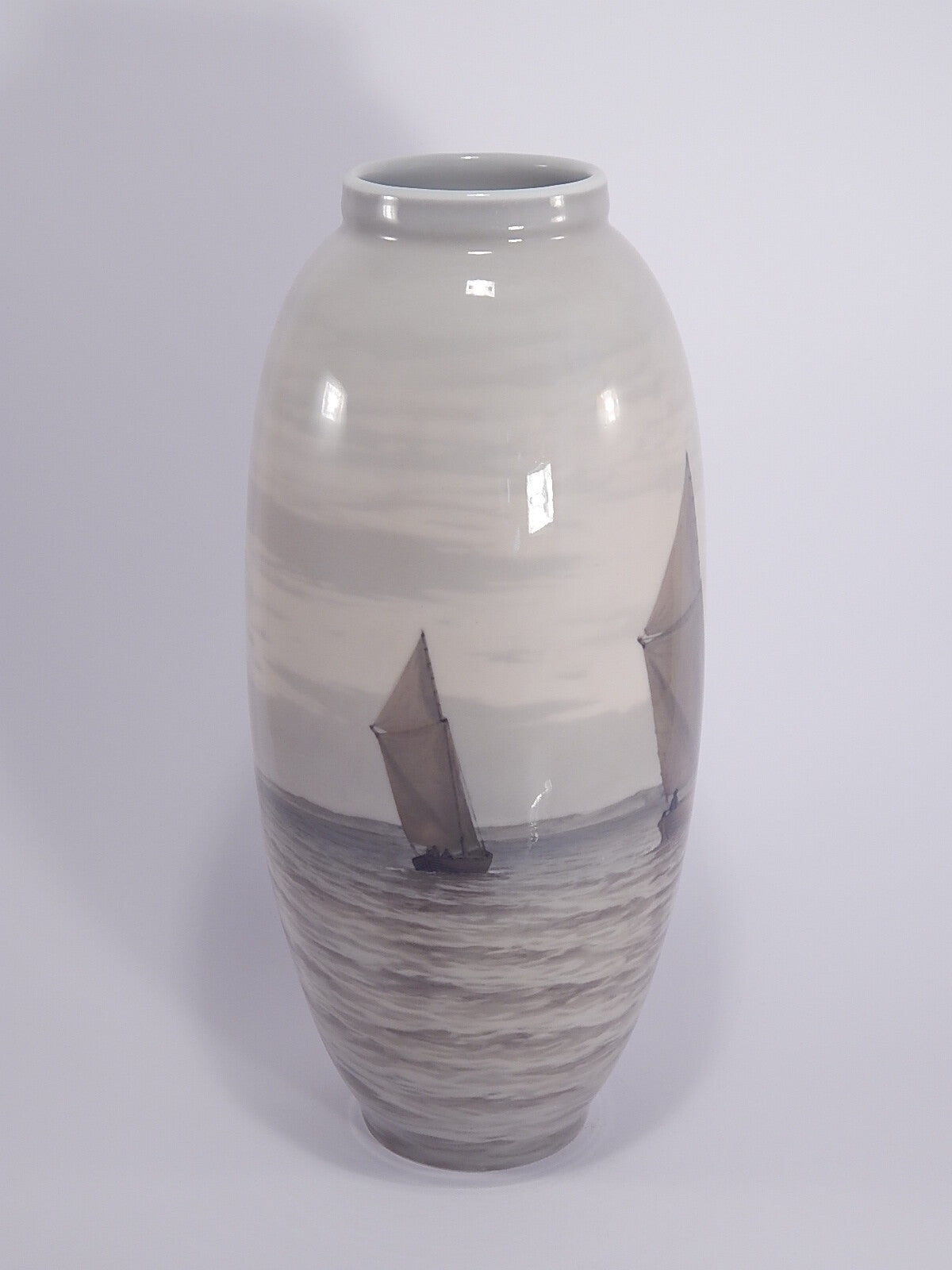 Royal Copenhagen porcellana Vaso in "Marina con Barche" cod 1452/763 d'antiquariato, cm 36,5