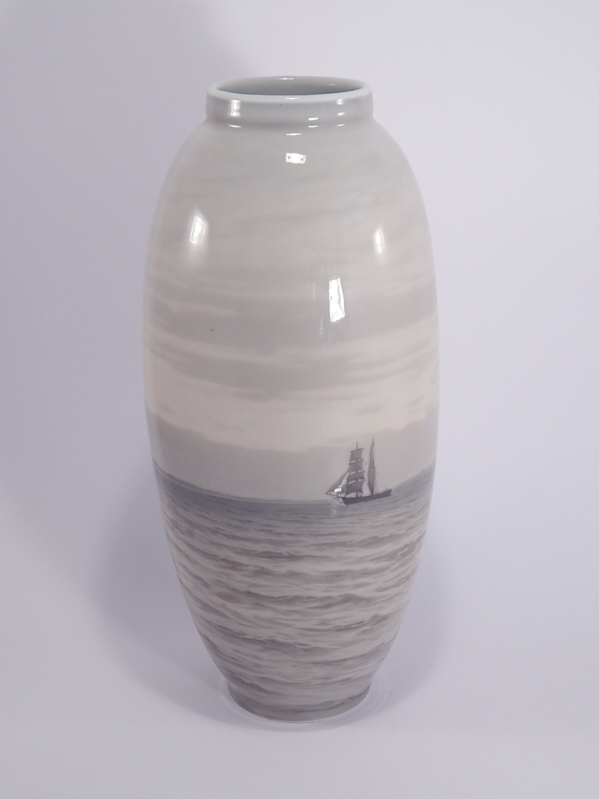 Vaso in "Marina con Barche" cod 1452/763 porcellana originale d'epoca, cm 36,5