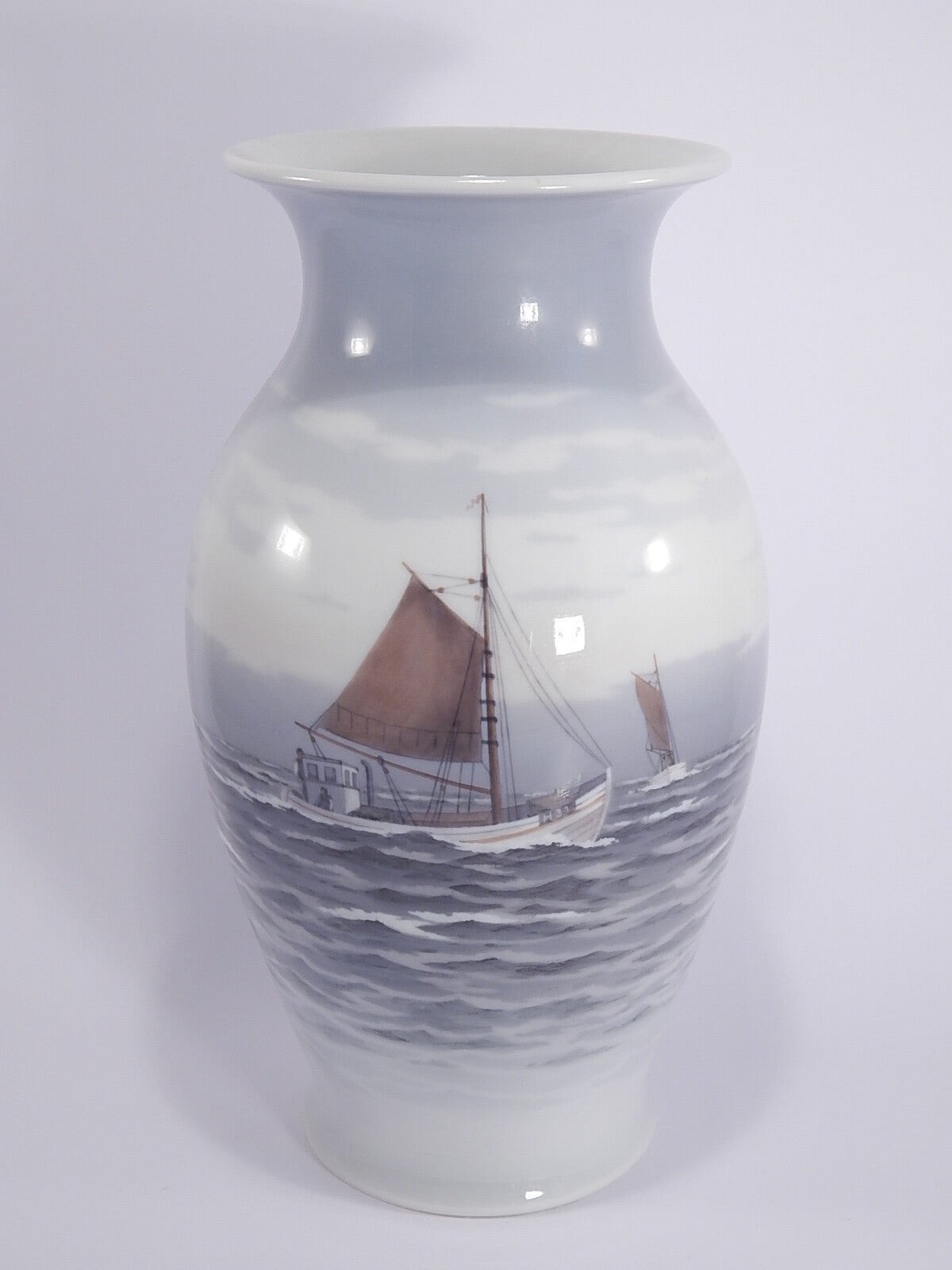 Royal Copenhagen porcellana Vaso in "Marina con Barche" cod 2815/2984 d'antiquariato, cm 33,5