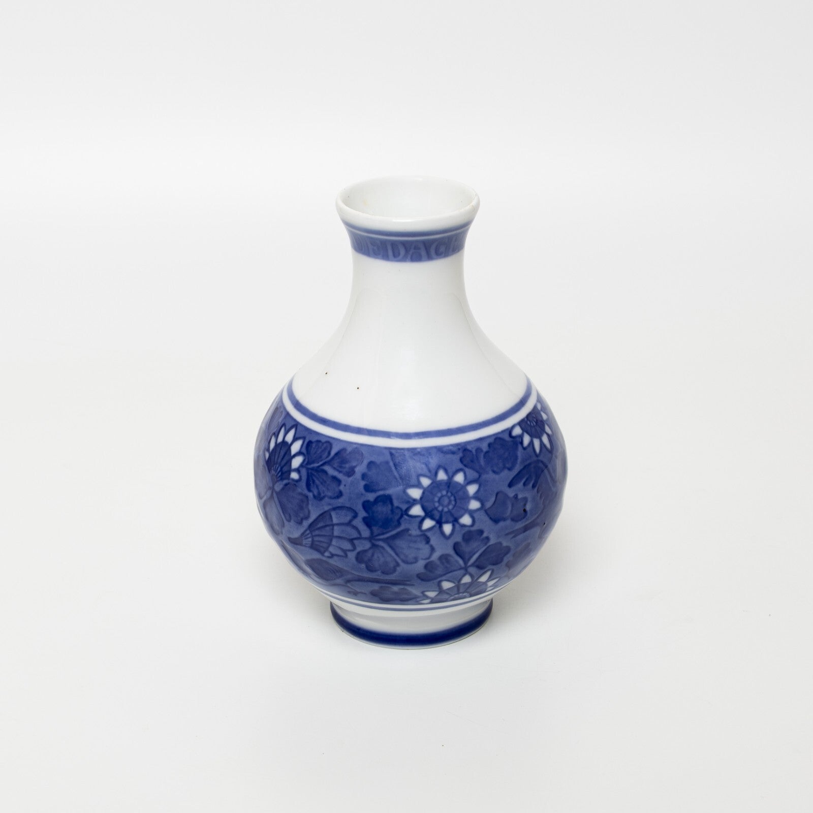 Vaso in "Rundskuedagen " cod 213 Royal Copenhagen porcellana autentica, cm 15