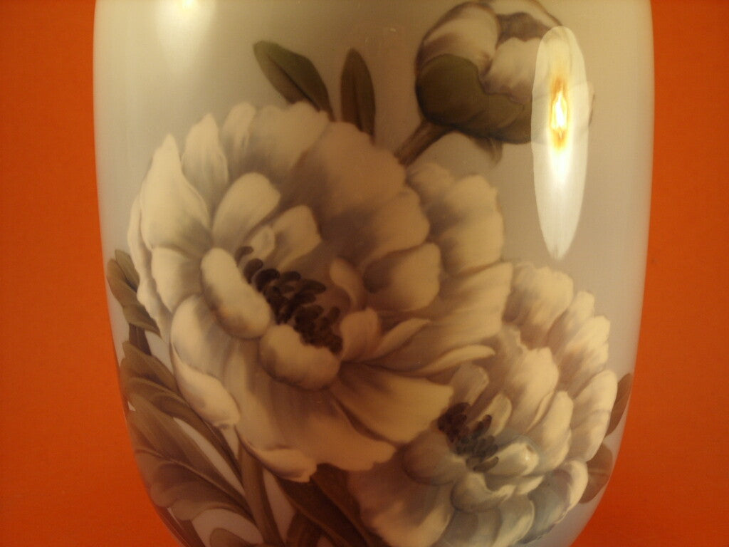 Vaso Urna Antico in cod 92/888 porcellana pezzo da collezione, cm 25