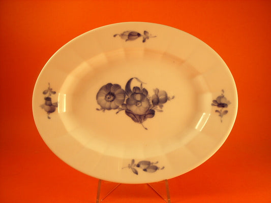 Vassoio ovale Royal Copenhagen Blue Flower Curved in porcellana danese