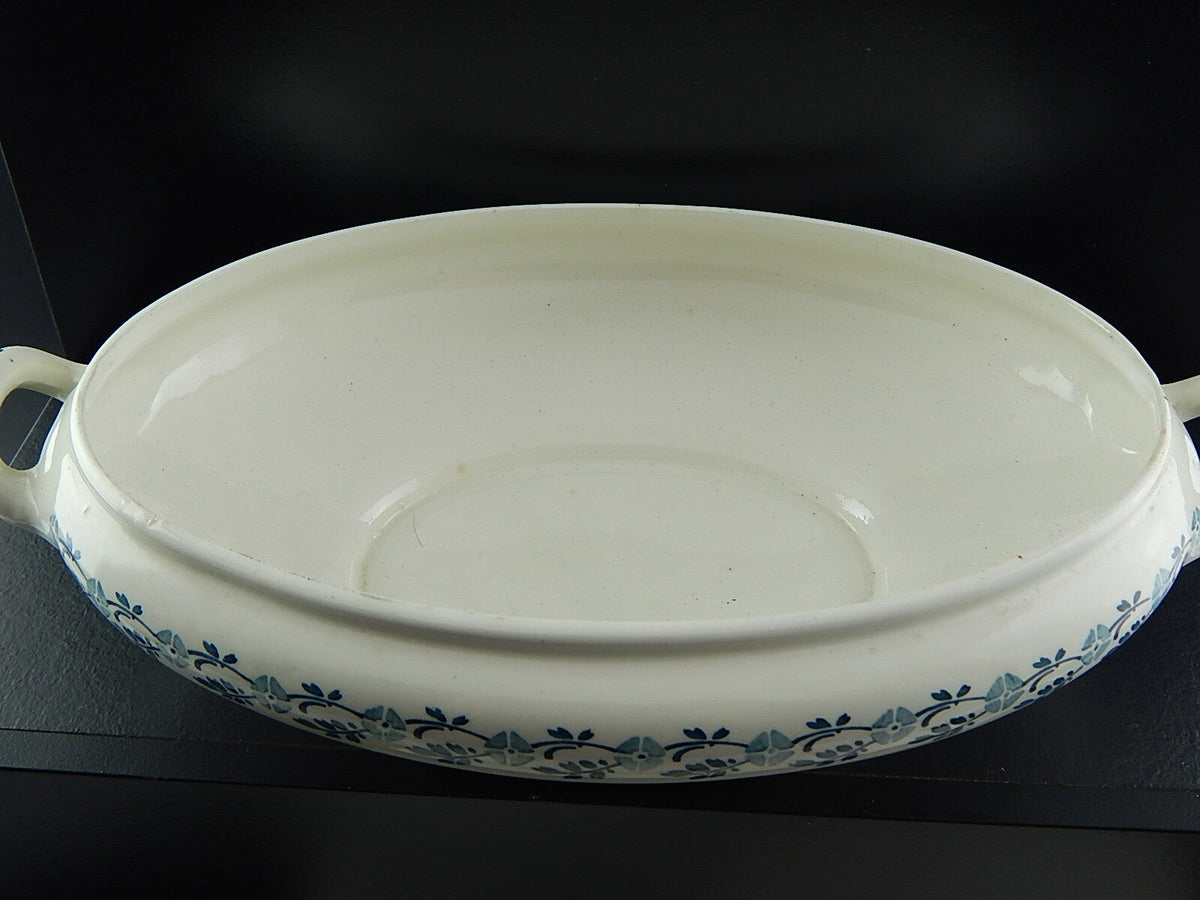 Zuppiera legumiera Villeroy & Boch con coperchio, 1874-1909