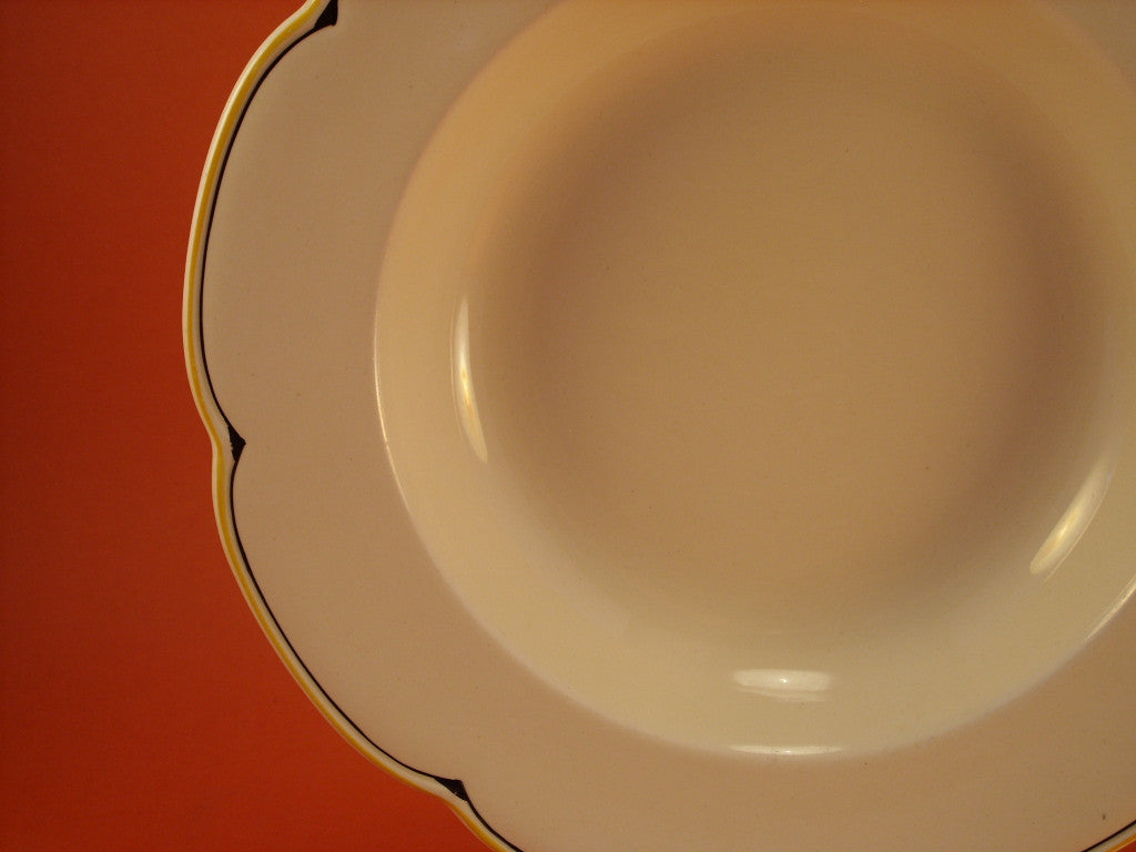 Decoro Art Déco dipinto sopra smalto su ceramica Woods Ivory Ware di Wood and Sons