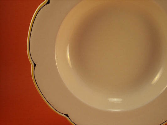 Decoro Art Déco dipinto sopra smalto su ceramica Woods Ivory Ware di Wood and Sons