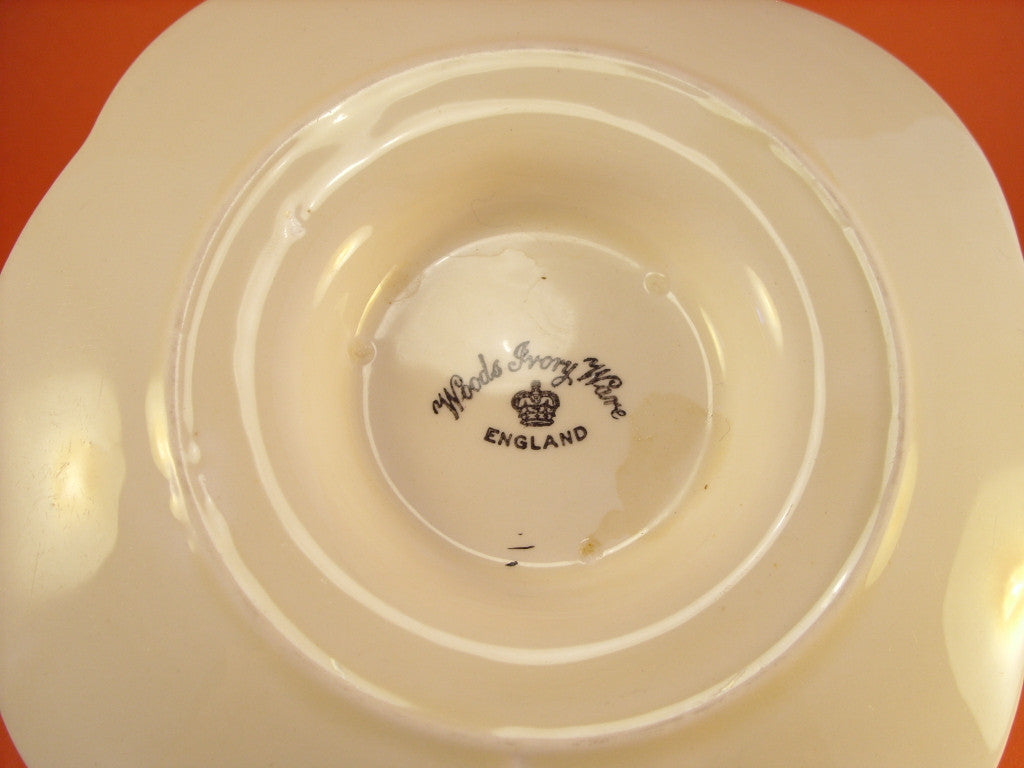 Ceramica inglese Art Déco Woods Ivory Ware, salsiera da servizio anni Trenta