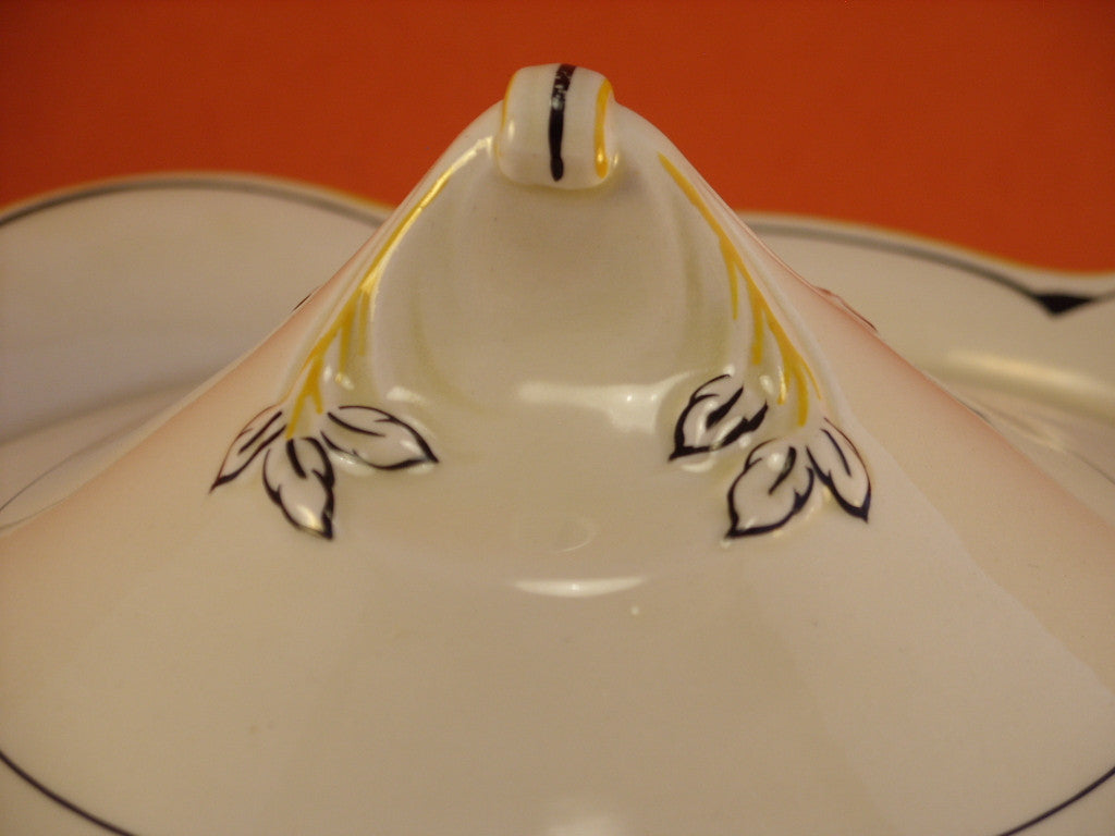 Coperchio della zuppiera Woods Ivory Ware in terraglia inglese di Burslem