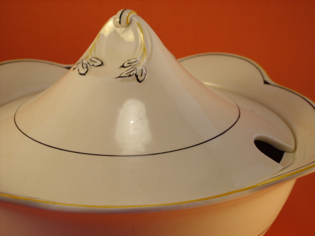 Coperchio della zuppiera grande Woods Ivory Ware in terraglia inglese di Burslem